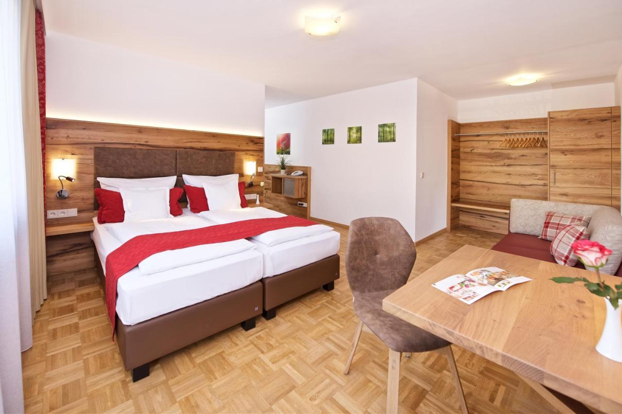 Park Hotel Laim Munich Exterior photo