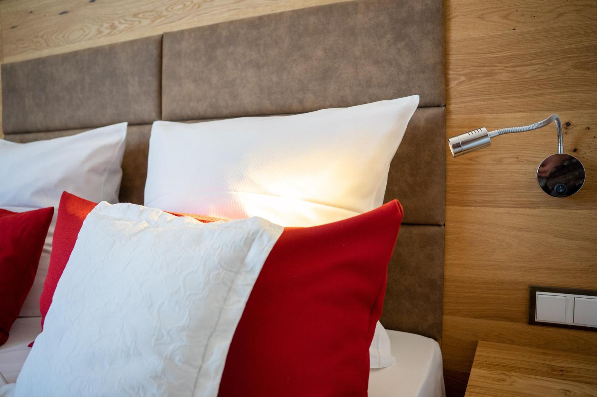 Park Hotel Laim Munich Exterior photo