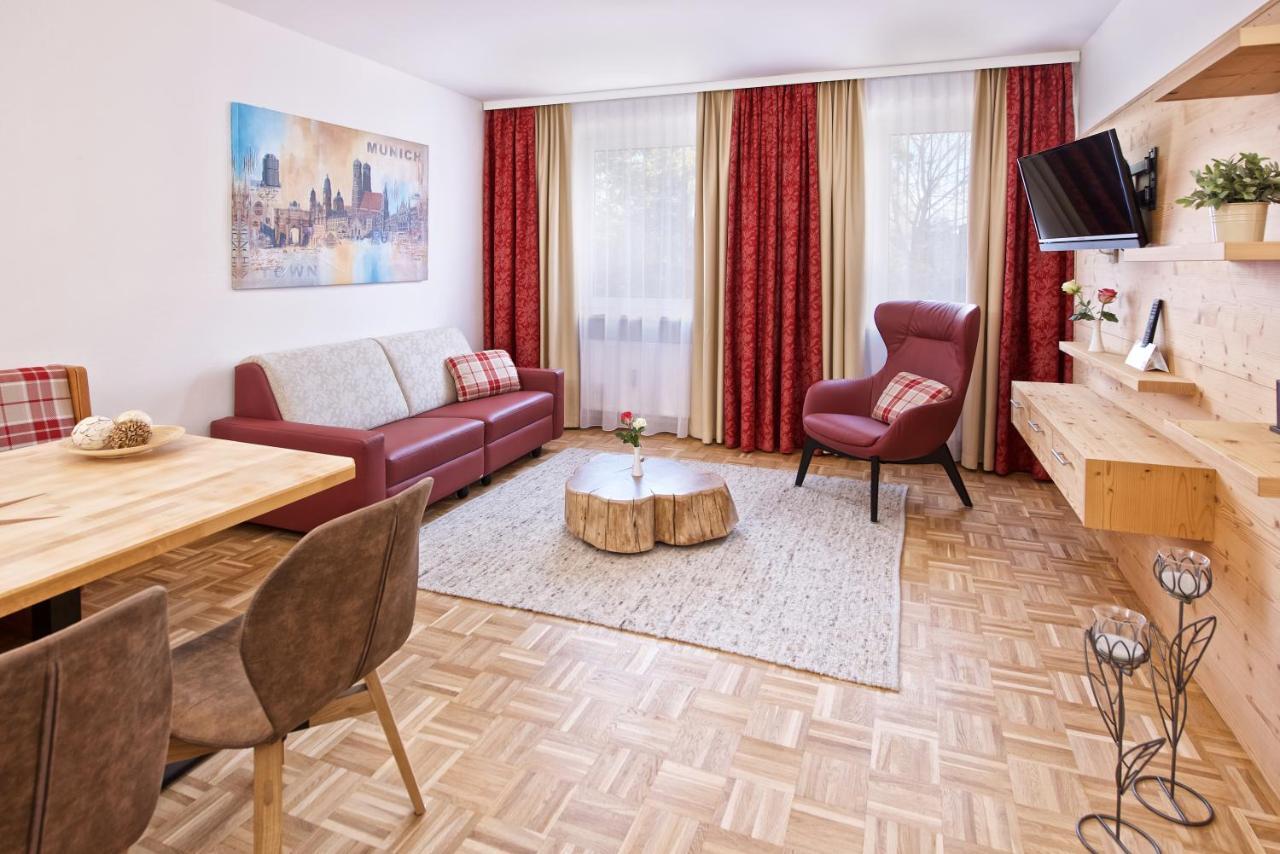 Park Hotel Laim Munich Exterior photo